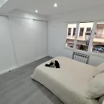 Apartman Luminoso En El Centro De Reformado Y Comodo