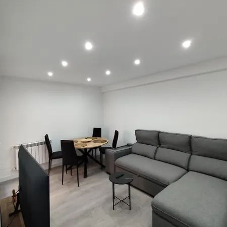 Appartamento Luminoso En El Centro De Reformado Y Comodo